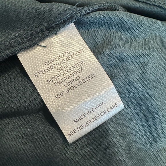 Elegant Patterned Maxi Dress in Blue and Orange - Picture 5 of 6